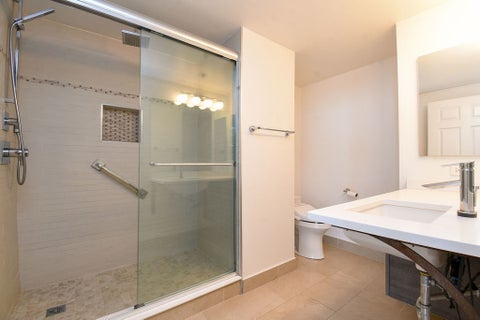 Tiny photo for 807 DAVIS Street #1610, Evanston, IL 60201 (MLS # 12722893)
