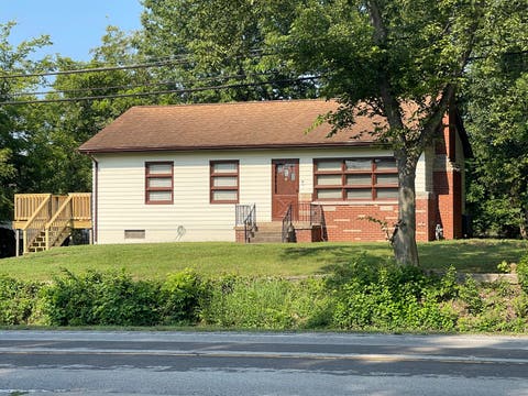 Tiny photo for 1236 Giant City Road, Carbondale, IL 62902 (MLS # 12726663)