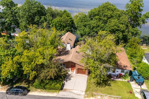 Tiny photo for 10 E Lake Shore Drive, Round Lake Park, IL 60073 (MLS # 12668595)
