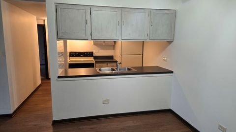 Tiny photo for 13520 Lawler Avenue #39, Crestwood, IL 60418 (MLS # 12610493)