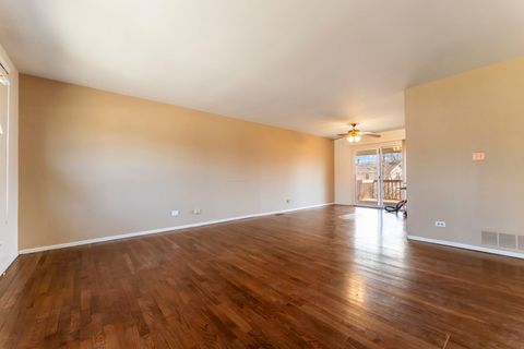 Tiny photo for 2S055 Glen Avenue, Lombard, IL 60148 (MLS # 12577330)