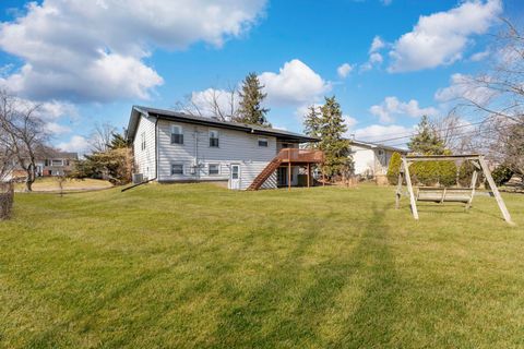 Tiny photo for 2S055 Glen Avenue, Lombard, IL 60148 (MLS # 12577330)