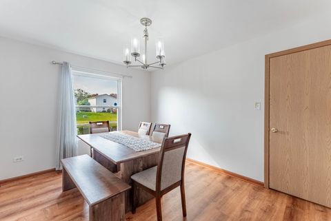 Tiny photo for 5302 Meadowbrook Street, Plainfield, IL 60586 (MLS # 12507040)