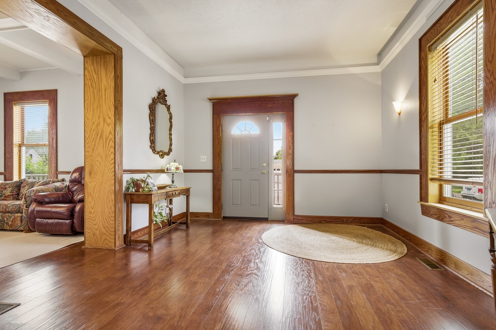 703 W Wood Street W