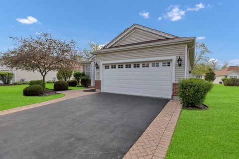 Tiny photo for 11667 Stonewater Crossing, Huntley, IL 60142 (MLS # 12637612)