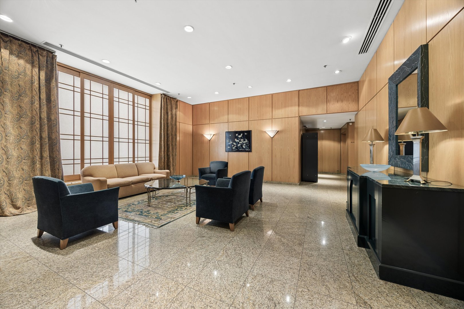 680 N Lake Shore Drive 221