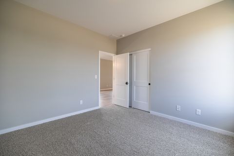 Tiny photo for 12 Redbud Row, Ottawa, IL 61350 (MLS # 12627823)