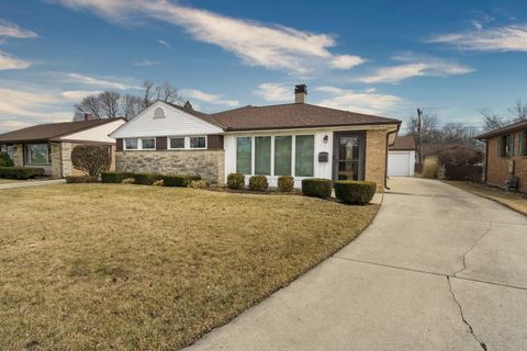 A home in Des Plaines