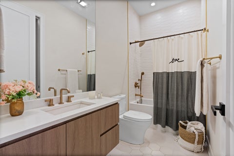 Tiny photo for 1938 W Augusta Boulevard #304, Chicago, IL 60622 (MLS # 12673807)