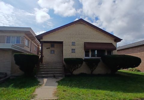 Photo of 1651 E 91st Street, Chicago, IL 60617 (MLS # 12485814)