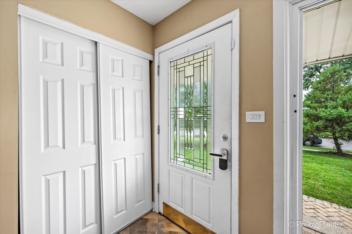 260 FLAGSTAFF Lane