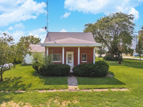 Tiny photo for 13163 N 2760 East Road, Forrest, IL 61741 (MLS # 12440932)