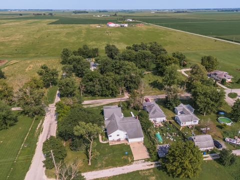 Tiny photo for 13163 N 2760 East Road, Forrest, IL 61741 (MLS # 12440932)