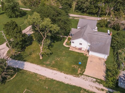 Tiny photo for 13163 N 2760 East Road, Forrest, IL 61741 (MLS # 12440932)