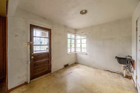 Tiny photo for 1100 Gardner Street, Joliet, IL 60433 (MLS # 12458279)