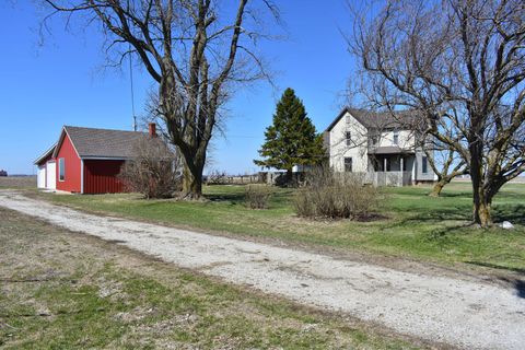 Photo of 597 CR 100 E, Ivesdale, IL 61851 (MLS # 12597293)