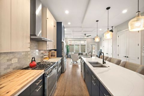 Tiny photo for Chicago, IL 60616 (MLS # 12638374)