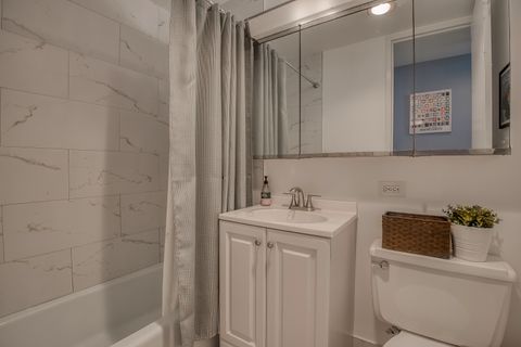 Tiny photo for 2626 N Lakeview Avenue #1604, Chicago, IL 60614 (MLS # 12632581)