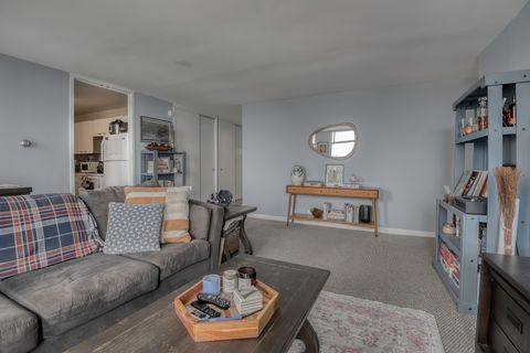 Tiny photo for 2626 N Lakeview Avenue #1604, Chicago, IL 60614 (MLS # 12632581)