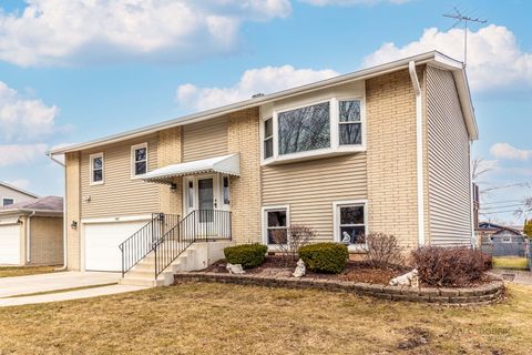 1802 W Pheasant Trail Mount Prospect IL 60056