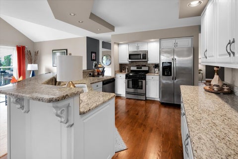 Tiny photo for 565 Blackberry Ridge Drive, Aurora, IL 60506 (MLS # 12737242)