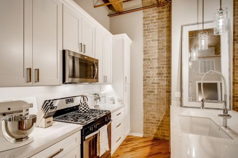 Tiny photo for 1040 W Adams Street #218, Chicago, IL 60607 (MLS # 12678121)