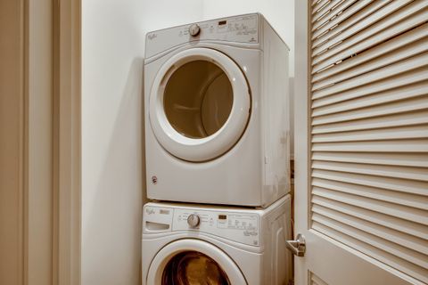 Tiny photo for 1040 W Adams Street #218, Chicago, IL 60607 (MLS # 12678121)
