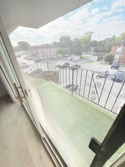 Tiny photo for 1925 Canal Street #3D, Blue Island, IL 60406 (MLS # 12497261)