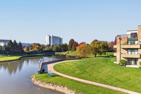 Tiny photo for 1926 Prairie Square #220B, Schaumburg, IL 60173 (MLS # 12789182)