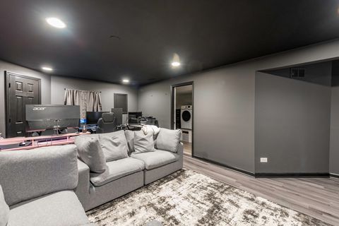 Tiny photo for 423 Windridge Drive, Round Lake Park, IL 60073 (MLS # 12555314)