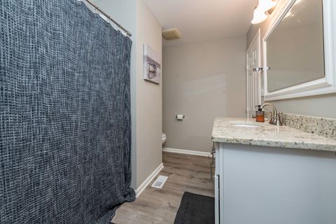 Tiny photo for 423 Windridge Drive, Round Lake Park, IL 60073 (MLS # 12555314)