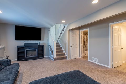 Tiny photo for 423 Windridge Drive, Round Lake Park, IL 60073 (MLS # 12555314)