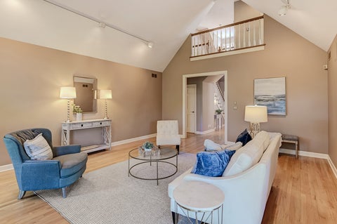 Tiny photo for 28 Lake Ridge Club Drive, Burr Ridge, IL 60527 (MLS # 12642409)