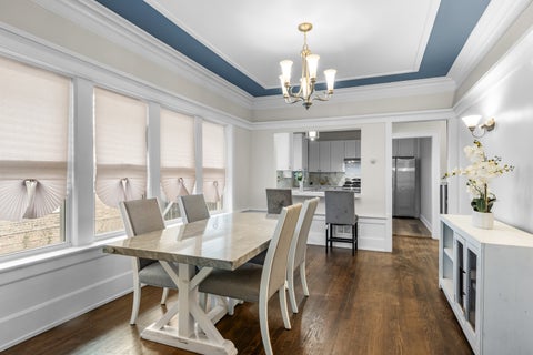 Tiny photo for 7518 S Ridgeland Avenue, Chicago, IL 60649 (MLS # 12627173)