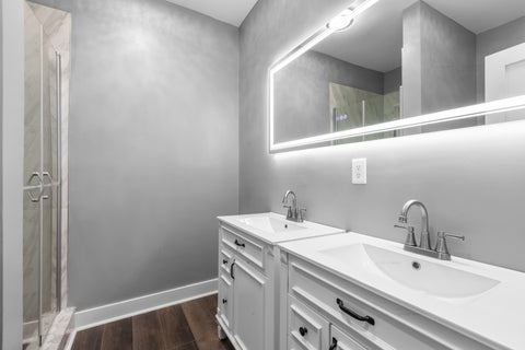 Tiny photo for 7518 S Ridgeland Avenue, Chicago, IL 60649 (MLS # 12627173)
