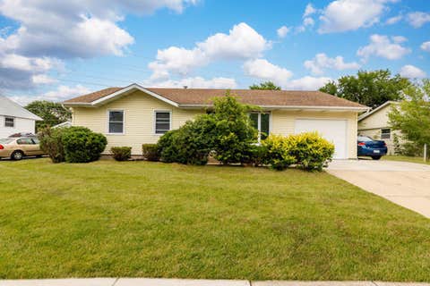 Photo of 523 Belmont Drive, Romeoville, IL 60446 (MLS # 12671043)