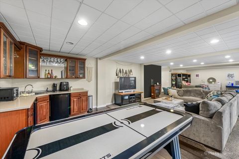 Tiny photo for 237 Foxford Drive, Cary, IL 60013 (MLS # 12576394)