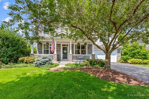 Tiny photo for 237 Foxford Drive, Cary, IL 60013 (MLS # 12576394)
