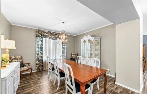 Tiny photo for 237 Foxford Drive, Cary, IL 60013 (MLS # 12576394)