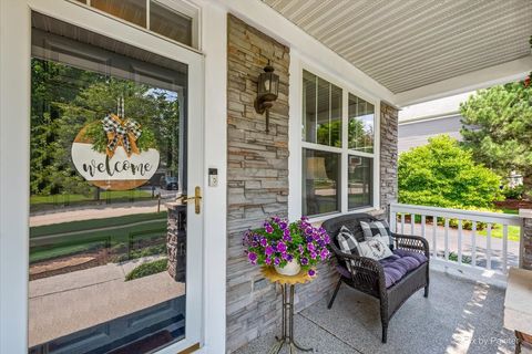 Tiny photo for 237 Foxford Drive, Cary, IL 60013 (MLS # 12576394)