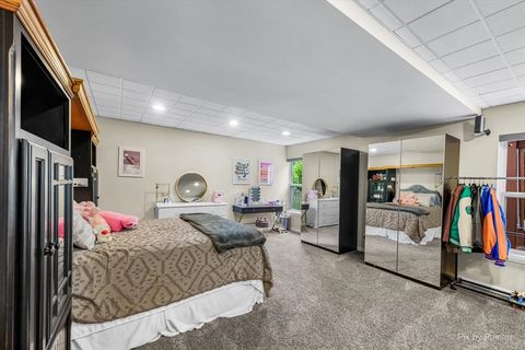 Tiny photo for 237 Foxford Drive, Cary, IL 60013 (MLS # 12576394)