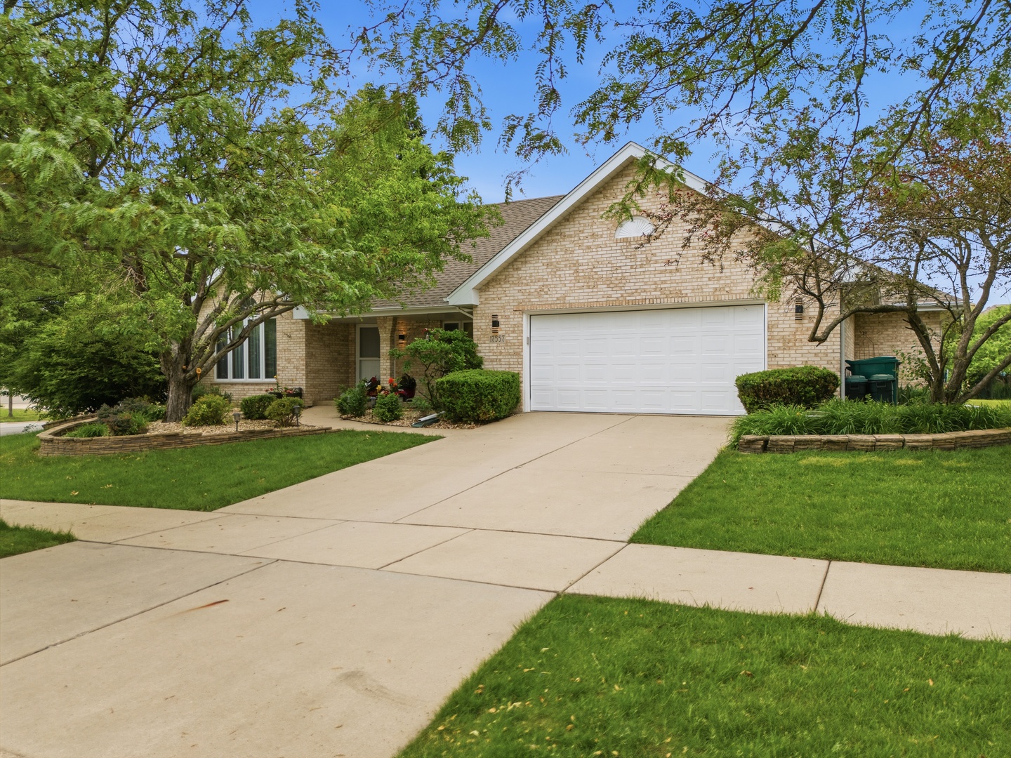 17557 Ryan Lane