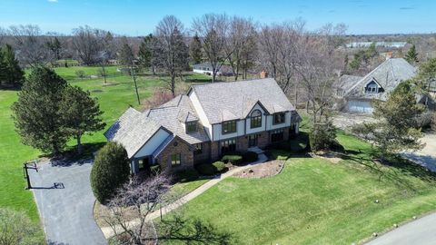 Tiny photo for 5681 River Park Drive, Libertyville, IL 60048 (MLS # 12624665)