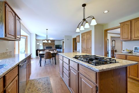 Tiny photo for 5681 River Park Drive, Libertyville, IL 60048 (MLS # 12624665)