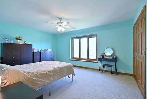 Tiny photo for 5681 River Park Drive, Libertyville, IL 60048 (MLS # 12624665)