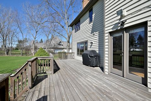 Tiny photo for 5681 River Park Drive, Libertyville, IL 60048 (MLS # 12624665)