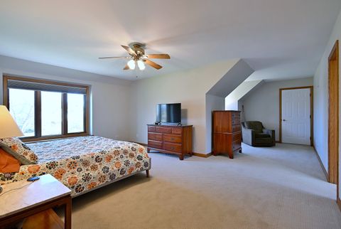 Tiny photo for 5681 River Park Drive, Libertyville, IL 60048 (MLS # 12624665)