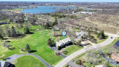 Tiny photo for 5681 River Park Drive, Libertyville, IL 60048 (MLS # 12624665)