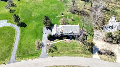 Tiny photo for 5681 River Park Drive, Libertyville, IL 60048 (MLS # 12624665)