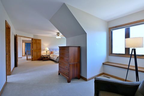 Tiny photo for 5681 River Park Drive, Libertyville, IL 60048 (MLS # 12624665)